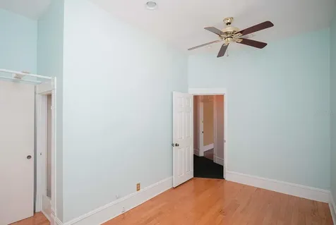 333 S Plant Avenue Tampa FL 33606