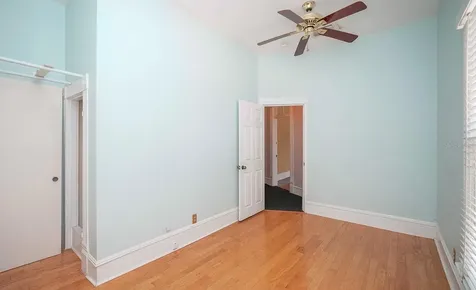 333 S Plant Avenue Tampa FL 33606