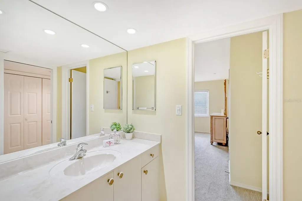 550 Flamingo Drive Venice FL 34285