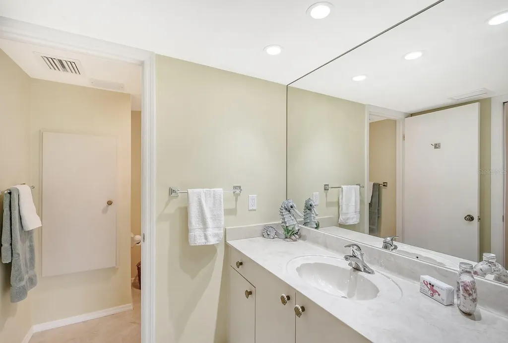 550 Flamingo Drive Venice FL 34285