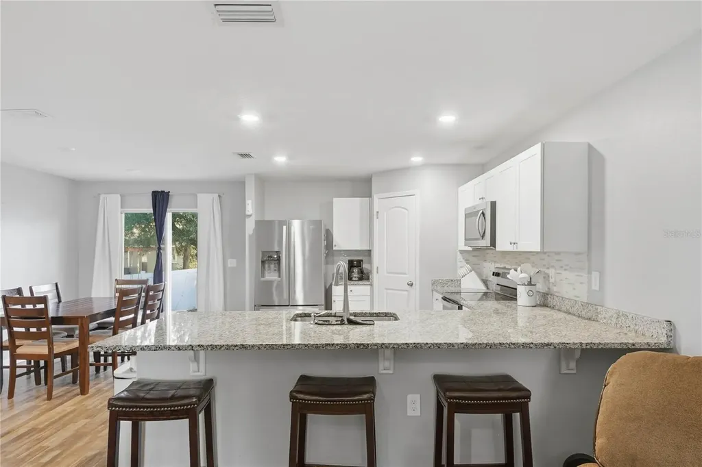 1406 Teal Court Kissimmee FL 34759