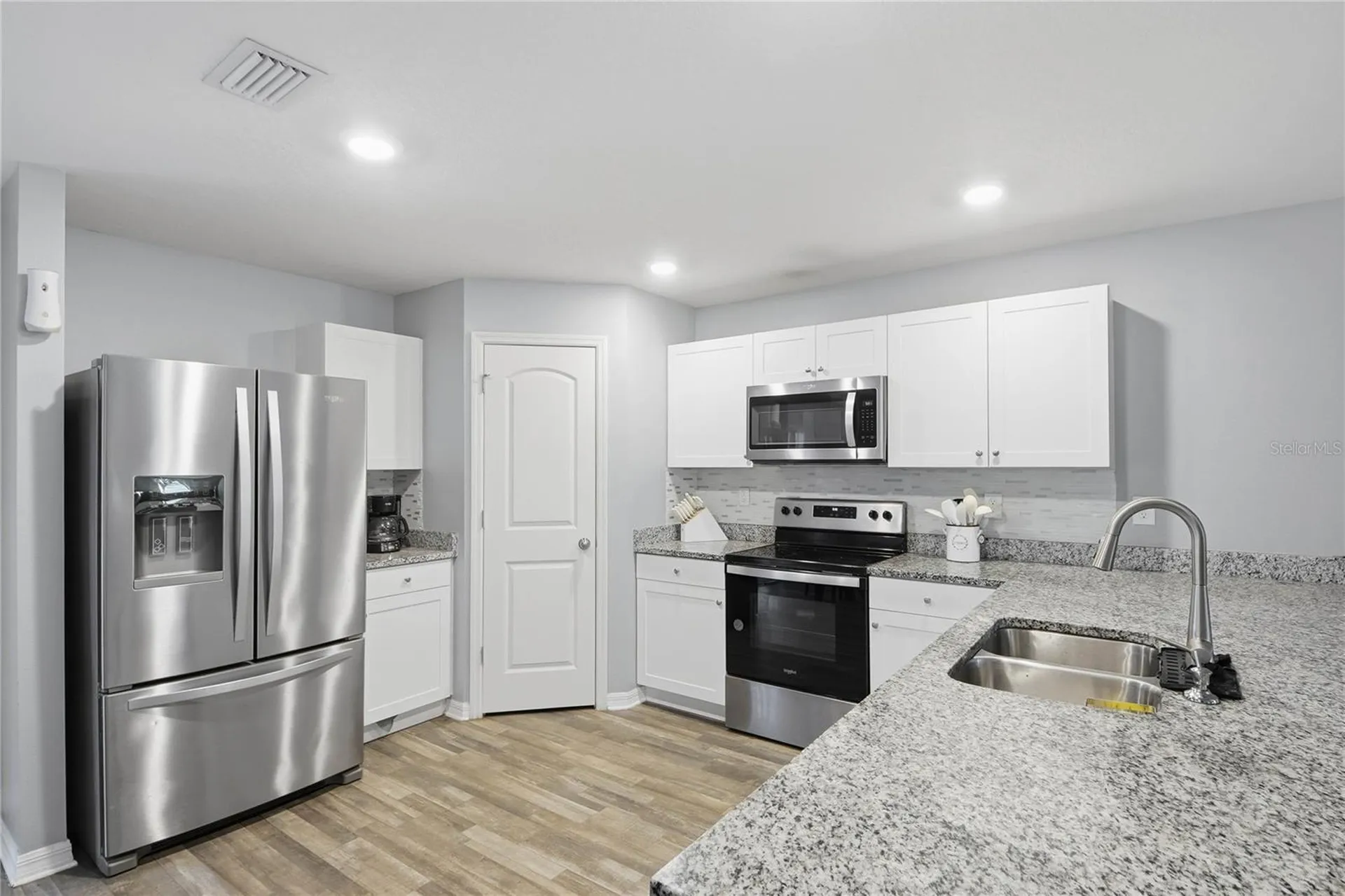 1406 Teal Court Kissimmee FL 34759