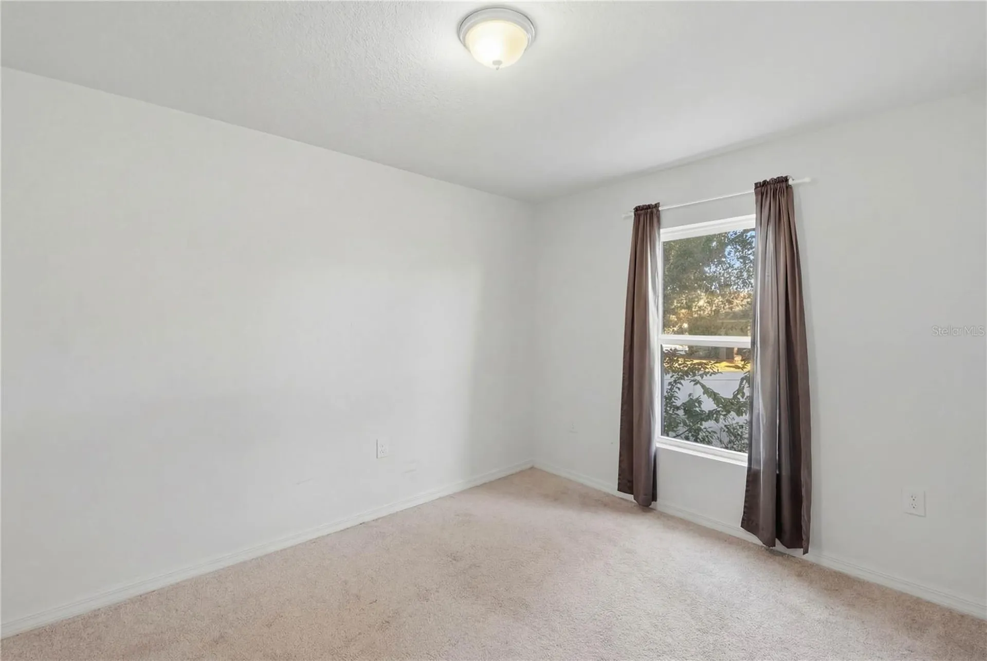 1406 Teal Court Kissimmee FL 34759