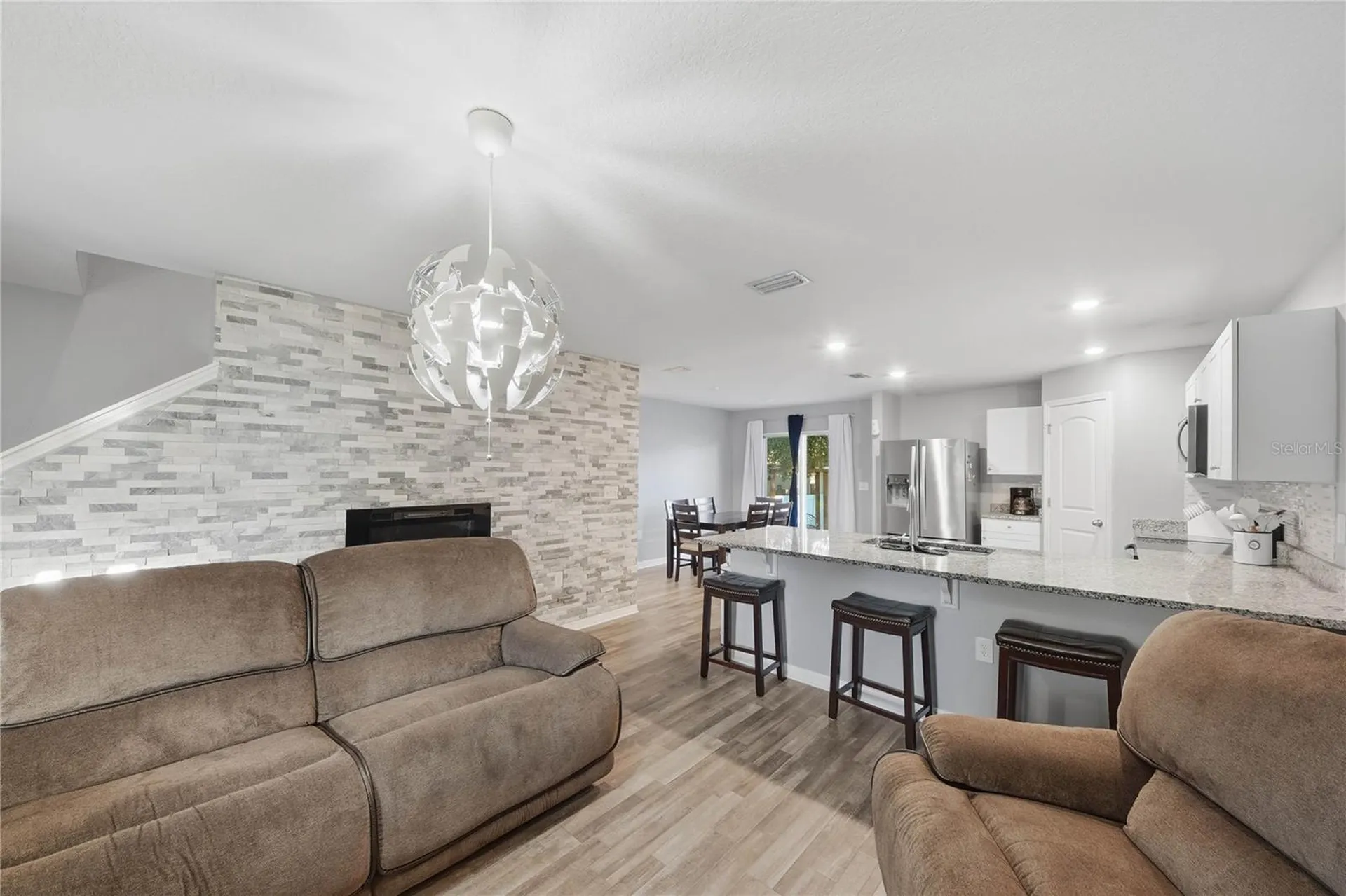 1406 Teal Court Kissimmee FL 34759