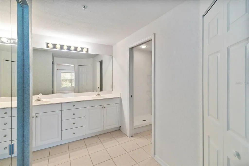 6351 Bay Cedar Lane Bradenton FL 34203