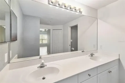 6351 Bay Cedar Lane Bradenton FL 34203