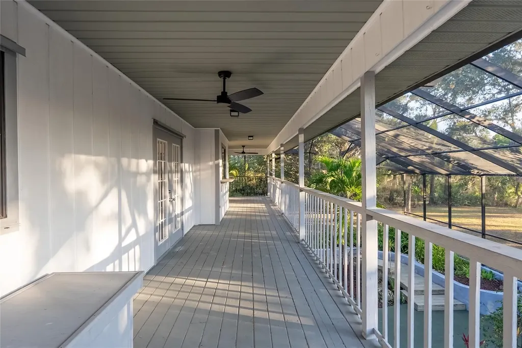 593 S Moon Drive Venice FL 34292