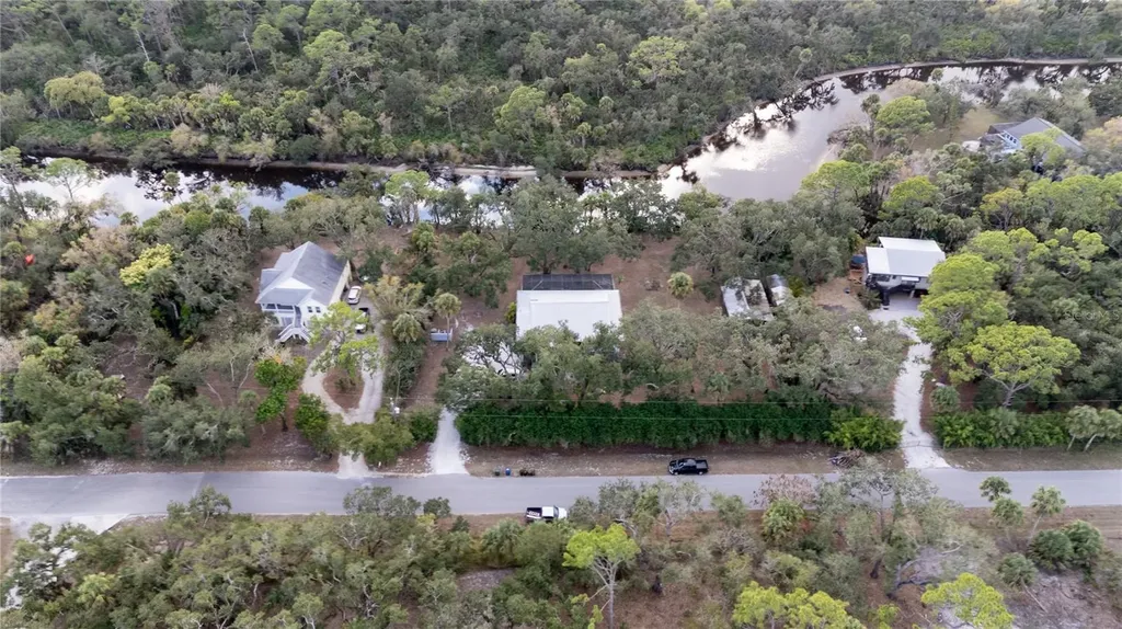 593 S Moon Drive Venice FL 34292