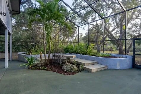 593 S Moon Drive Venice FL 34292