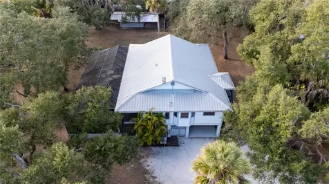 593 S Moon Drive Venice FL 34292