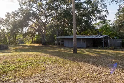 593 S Moon Drive Venice FL 34292