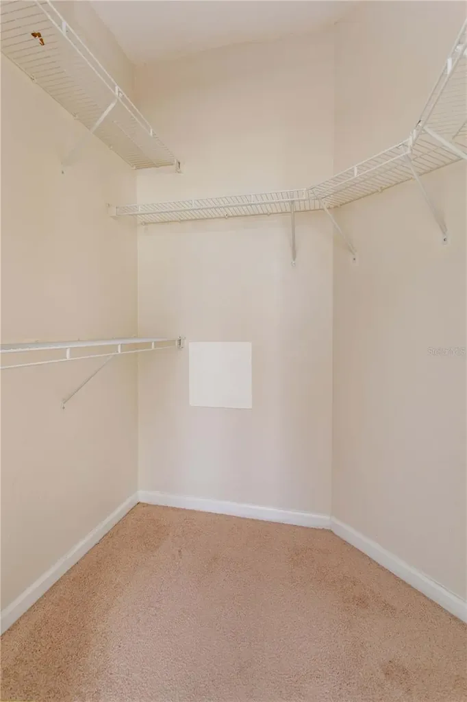 12849 Madison Point Circle Orlando FL 32821