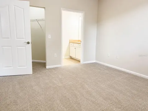 12849 Madison Point Circle Orlando FL 32821