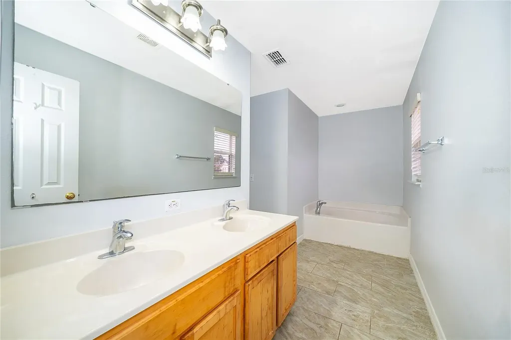 10409 Laxton Street Orlando FL 32824