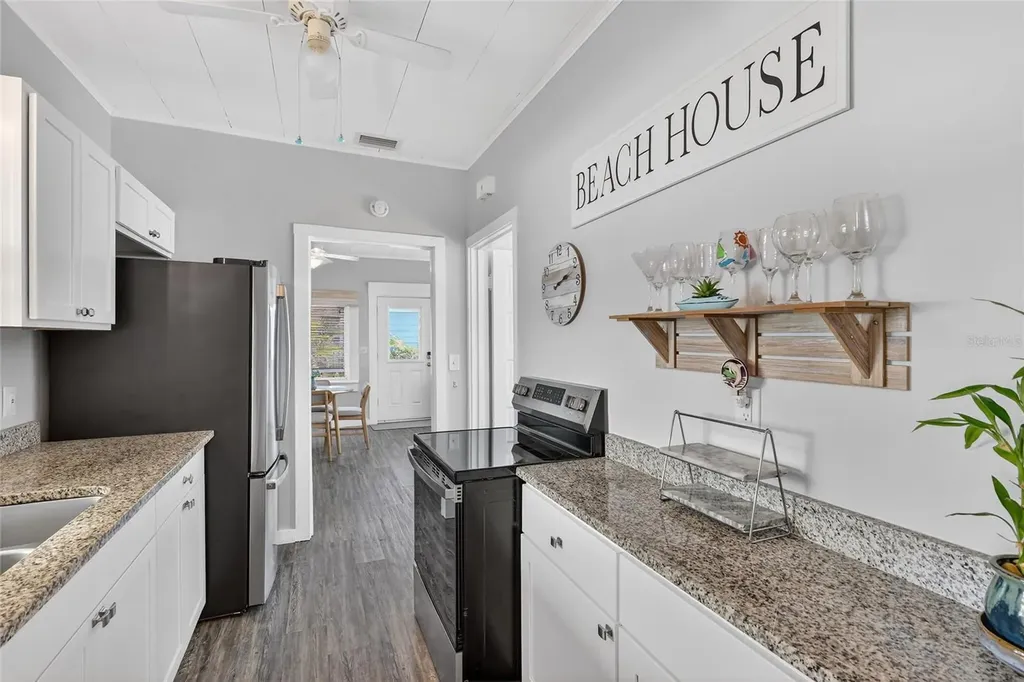 520 Spring Avenue Anna Maria FL 34216