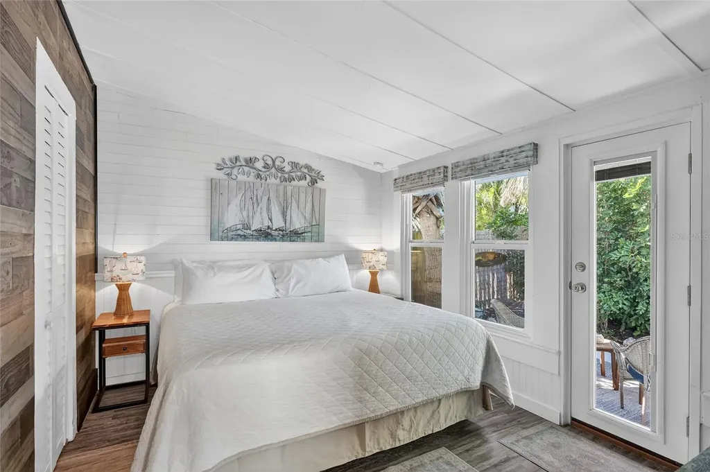 520 Spring Avenue Anna Maria FL 34216