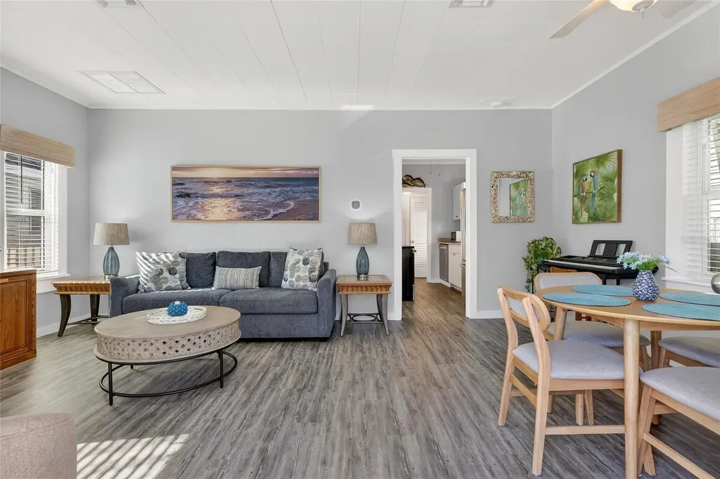 520 Spring Avenue Anna Maria FL 34216