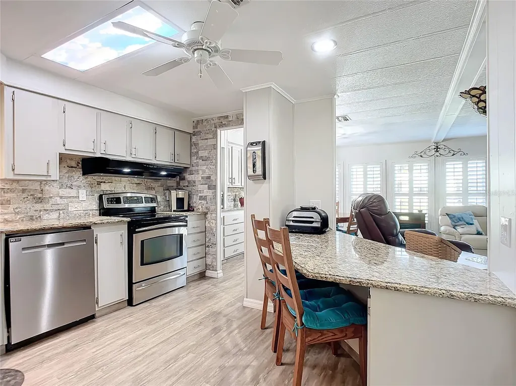 812 Swallow Lane Osteen FL 32764