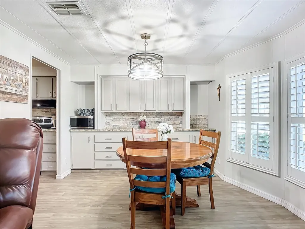 812 Swallow Lane Osteen FL 32764