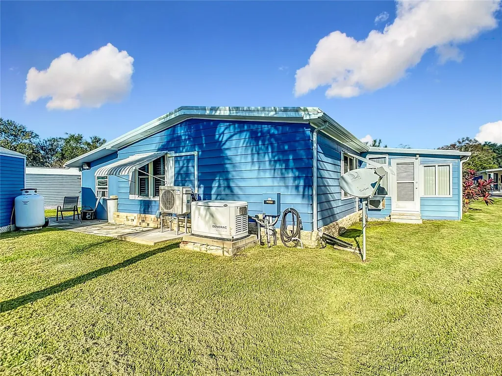 812 Swallow Lane Osteen FL 32764