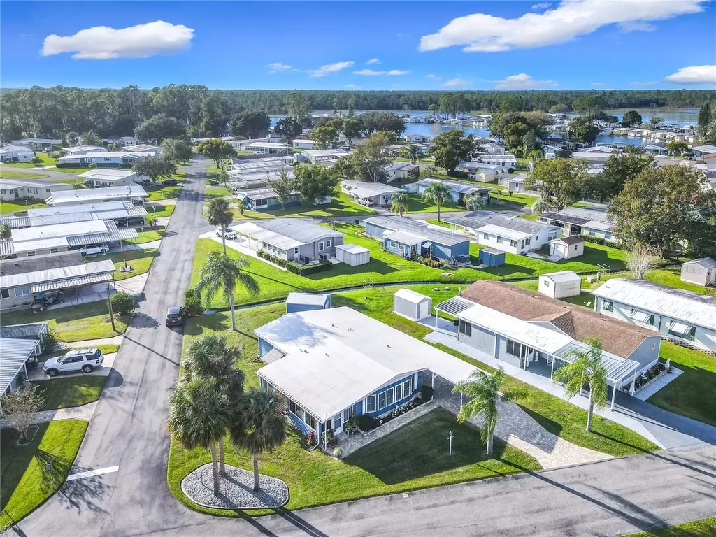 812 Swallow Lane Osteen FL 32764