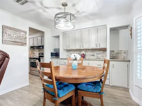 812 Swallow Lane Osteen FL 32764