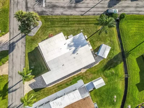 812 Swallow Lane Osteen FL 32764