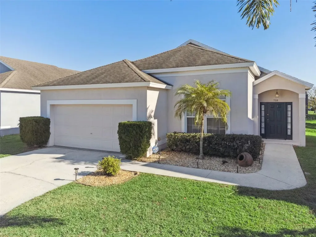 718 Corvina Drive Davenport FL 33897