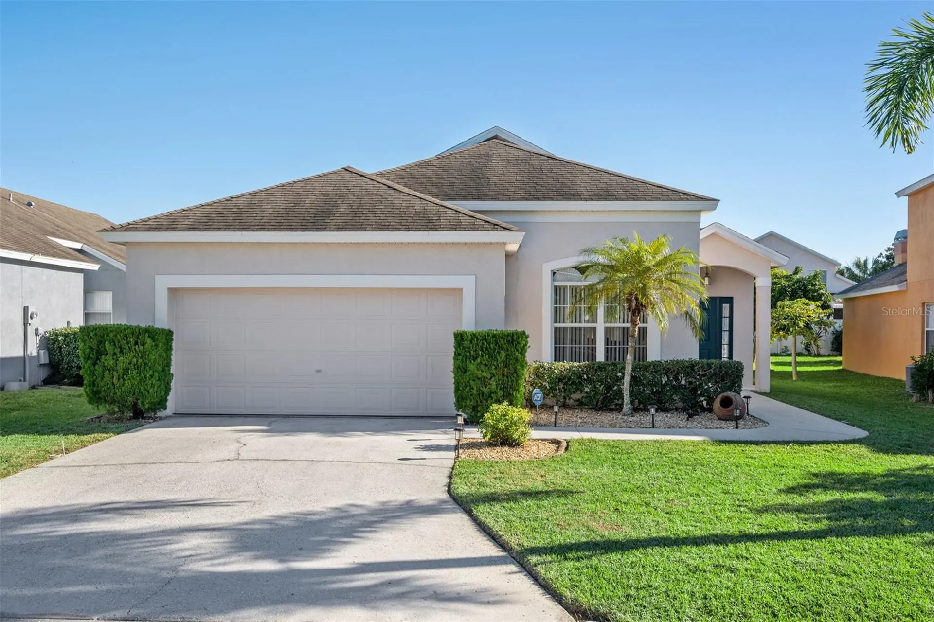 718 Corvina Drive Davenport FL 33897