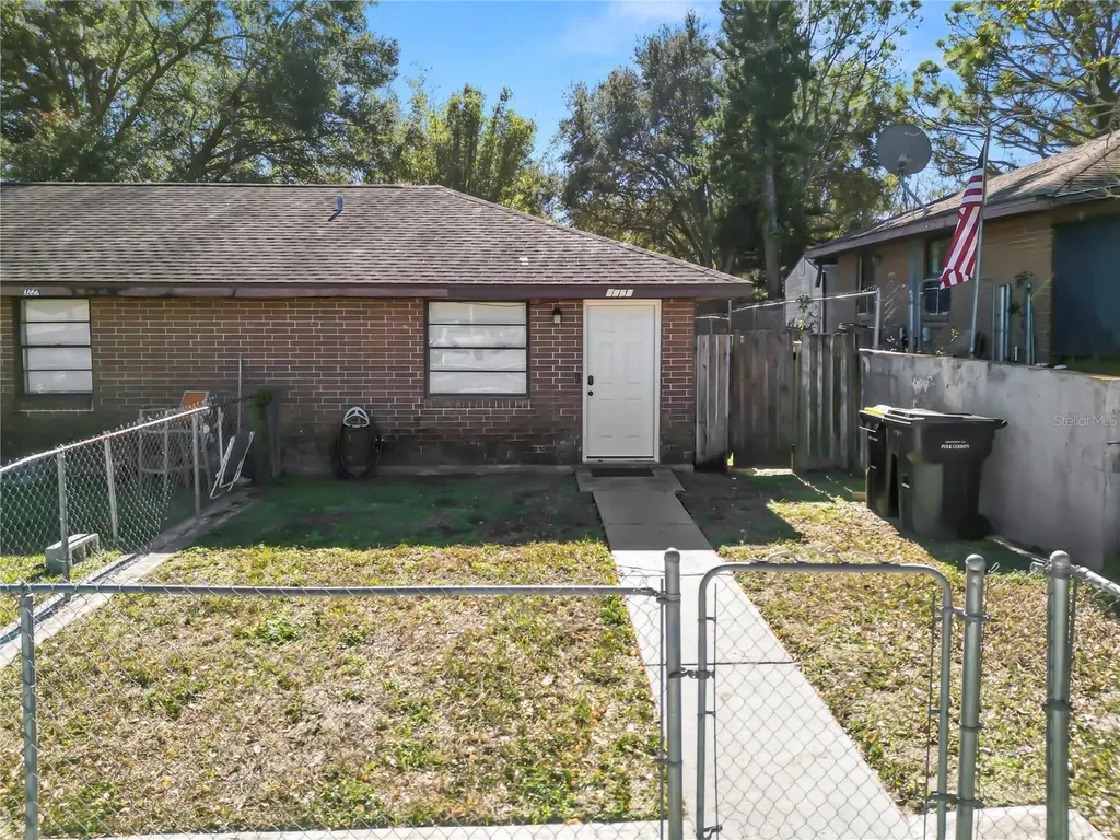 3225 Crystal Hills Loop S Lakeland FL 33801