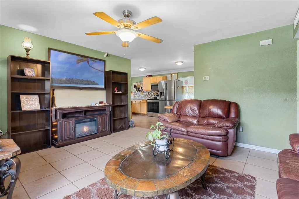 2904 Allison Drive Orlando FL 32826