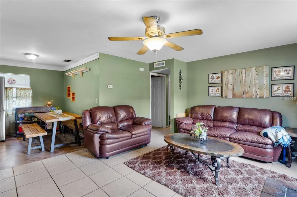 2904 Allison Drive Orlando FL 32826