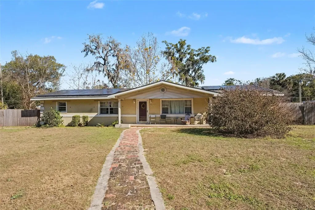 6107 SE Arthur Road Belleview FL 34420