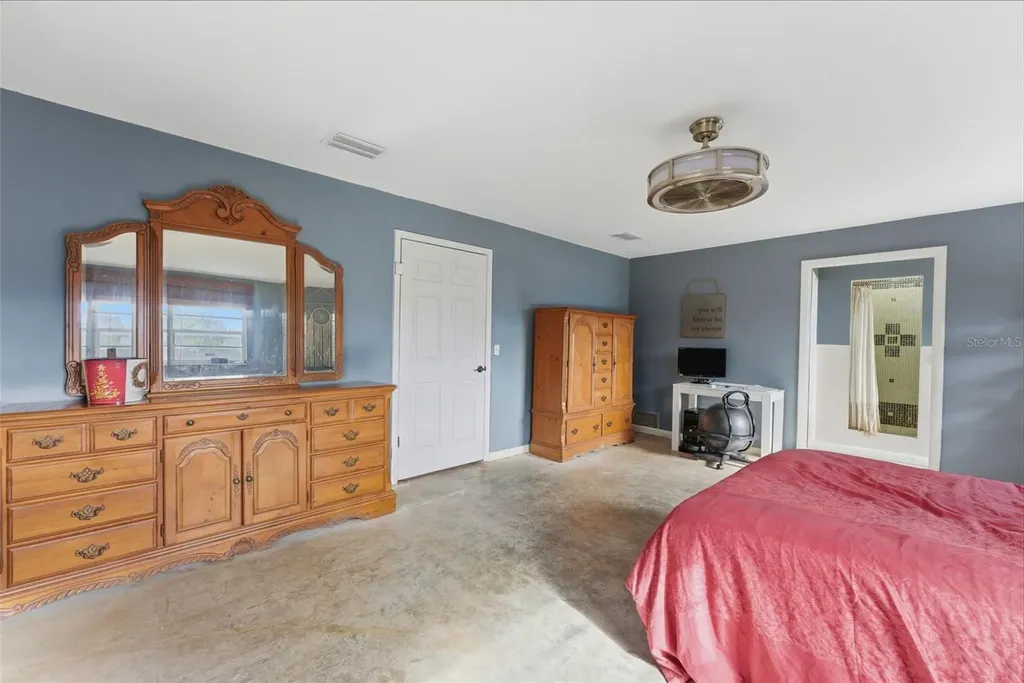 6107 SE Arthur Road Belleview FL 34420