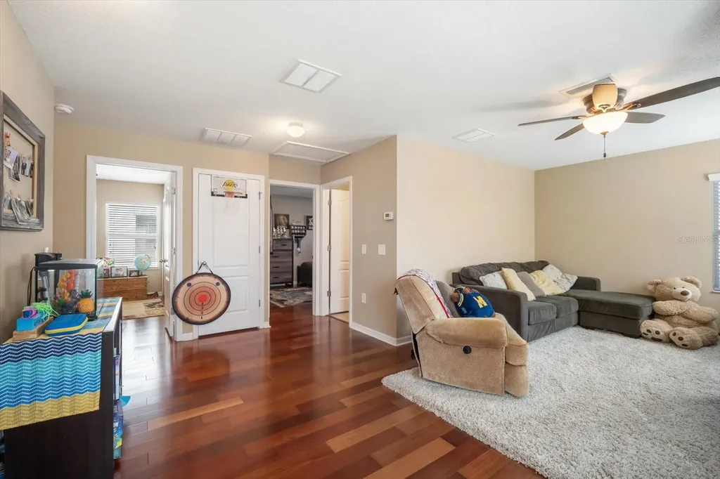 7878 Tuscany Woods Drive Tampa FL 33647