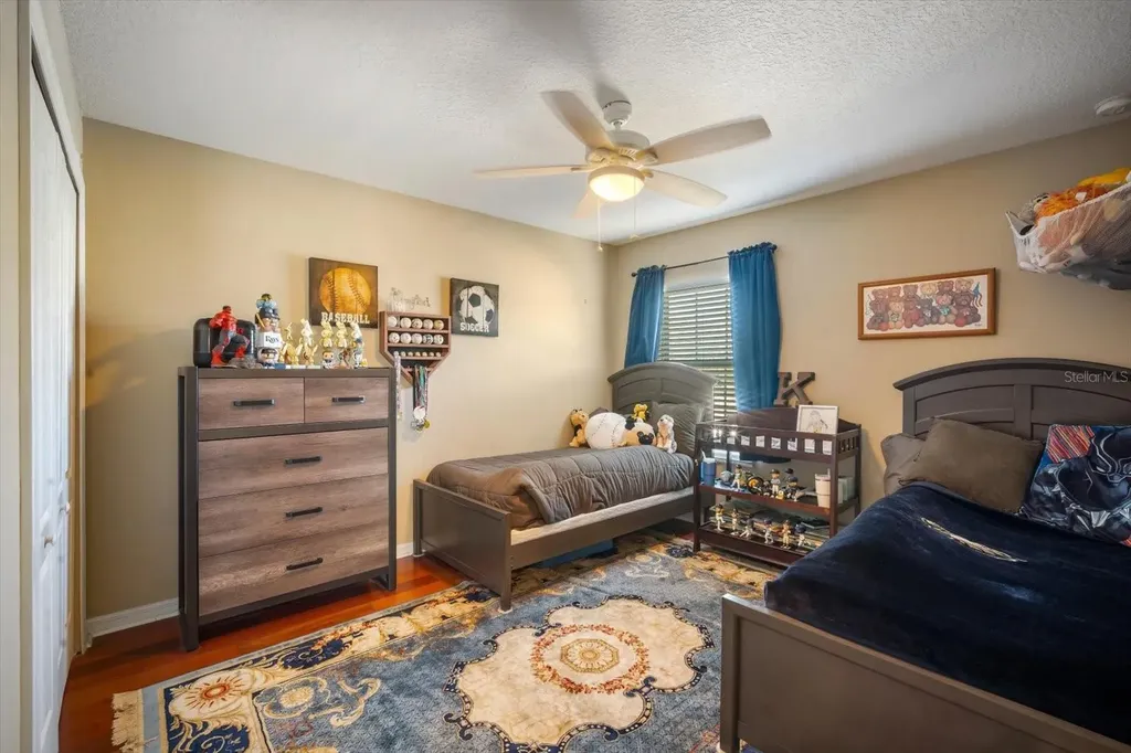 7878 Tuscany Woods Drive Tampa FL 33647