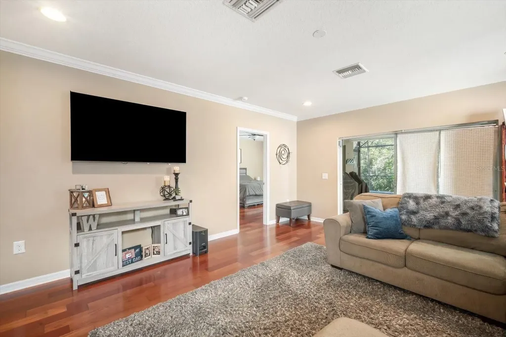 7878 Tuscany Woods Drive Tampa FL 33647