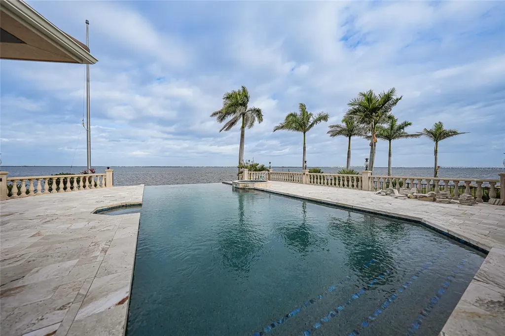 3 Hibiscus Drive Punta Gorda FL 33950