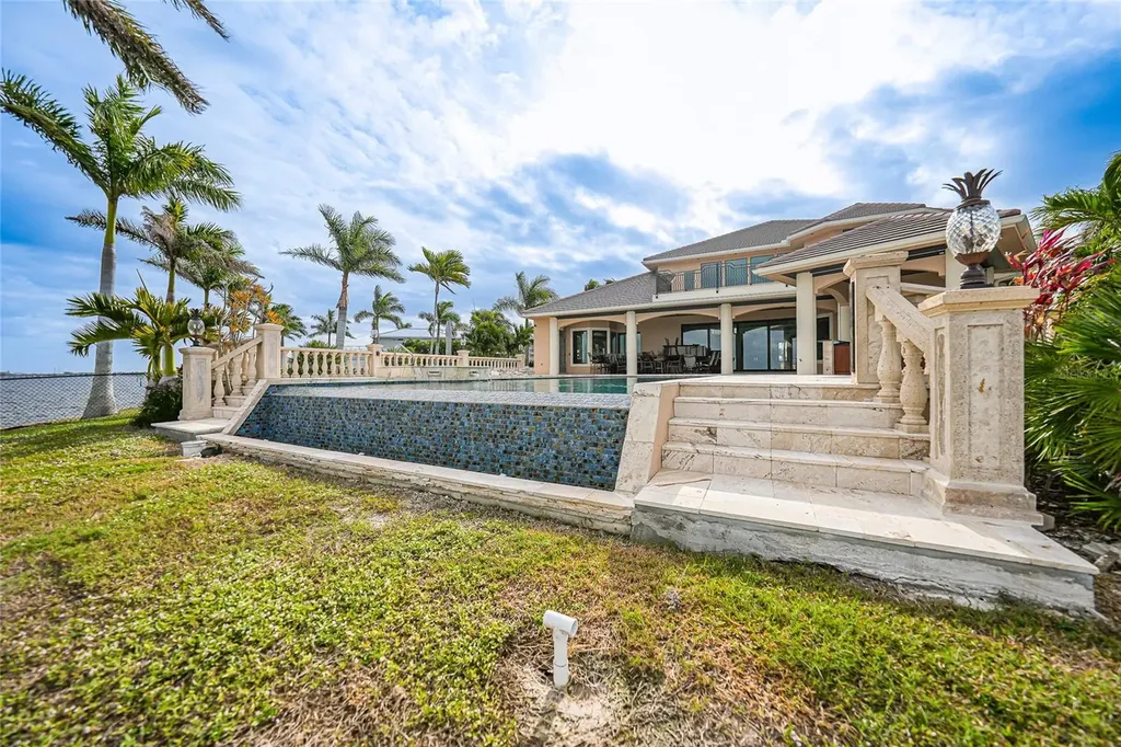 3 Hibiscus Drive Punta Gorda FL 33950