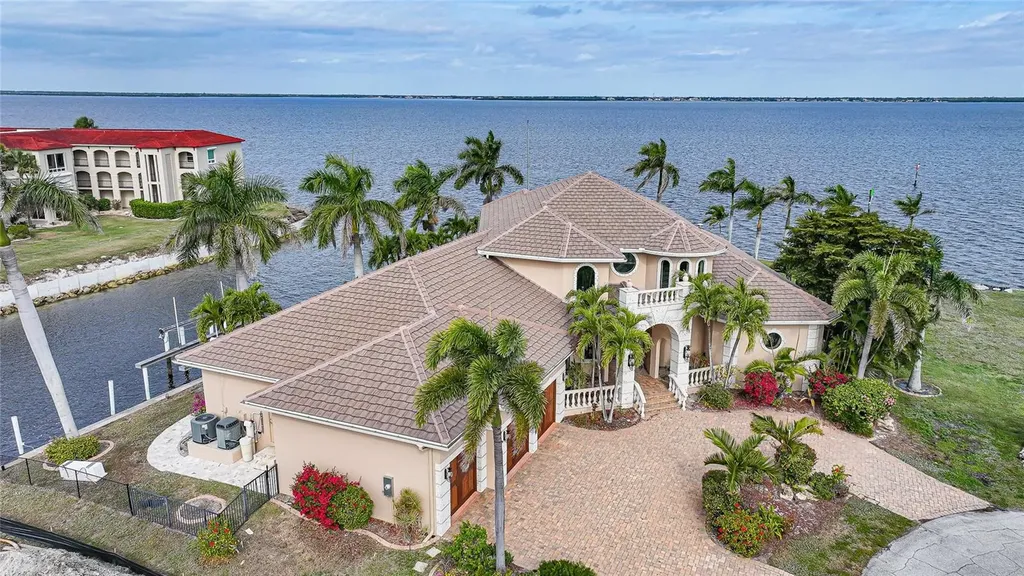 3 Hibiscus Drive Punta Gorda FL 33950
