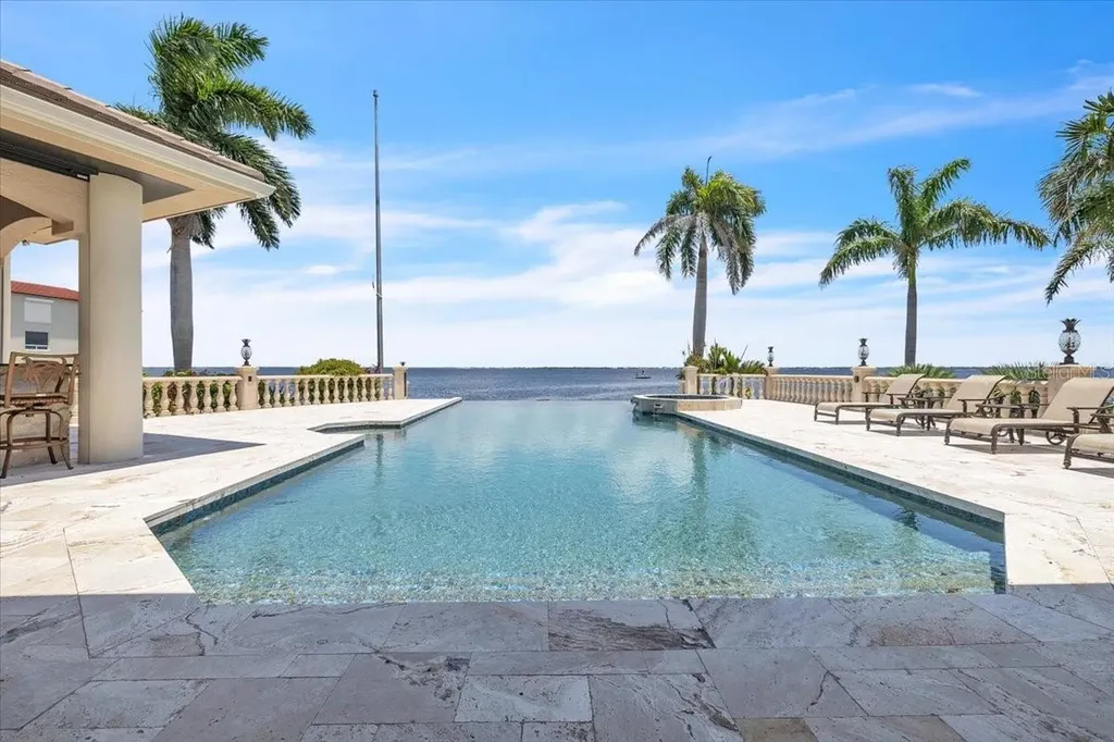 3 Hibiscus Drive Punta Gorda FL 33950