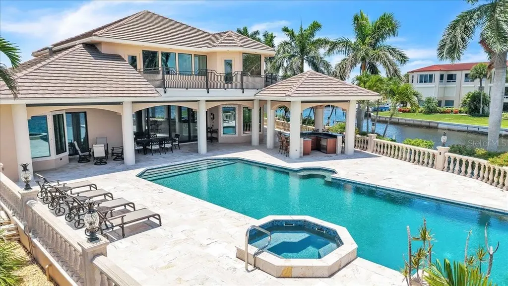 3 Hibiscus Drive Punta Gorda FL 33950