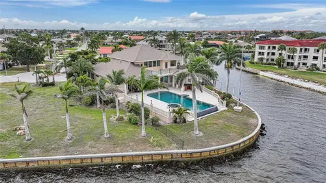 3 Hibiscus Drive Punta Gorda FL 33950