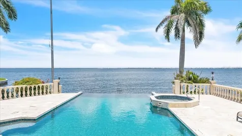 3 Hibiscus Drive Punta Gorda FL 33950
