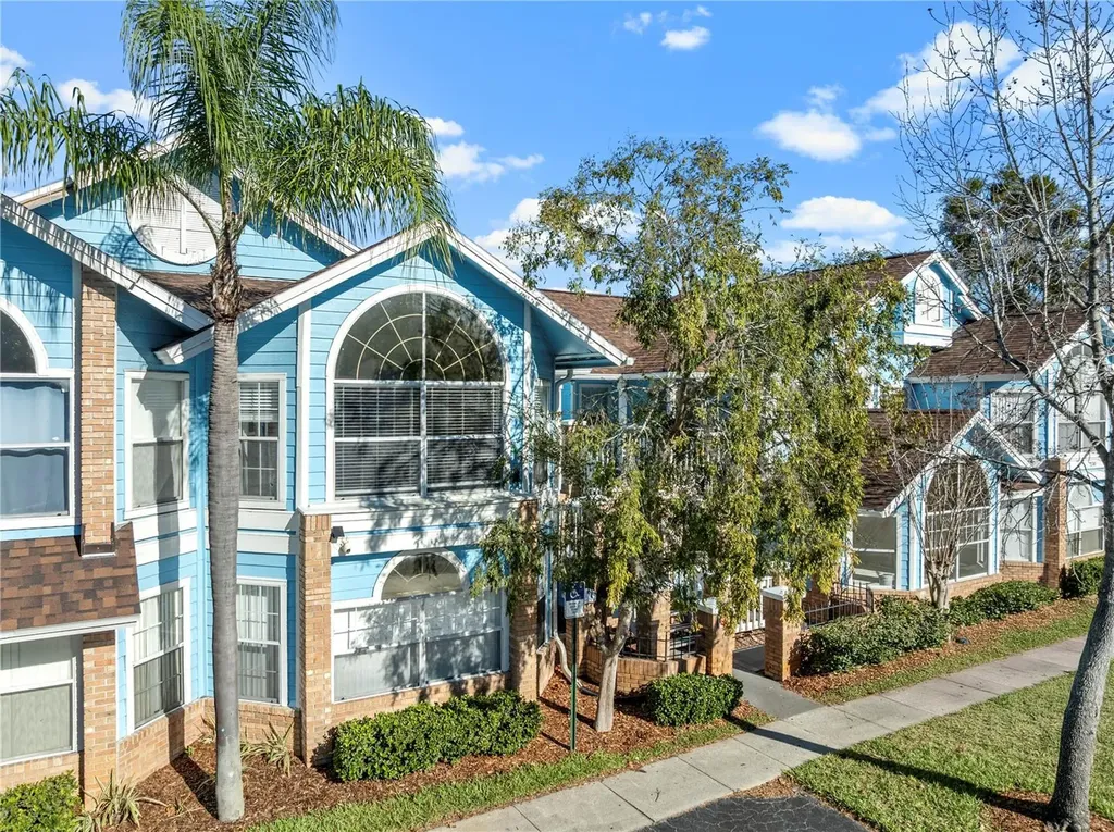 2745 N Poinciana Boulevard Kissimmee FL 34746