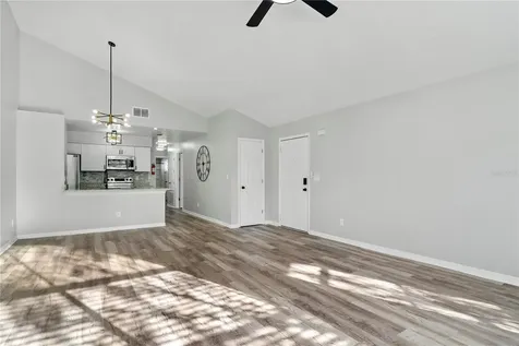 2745 N Poinciana Boulevard Kissimmee FL 34746