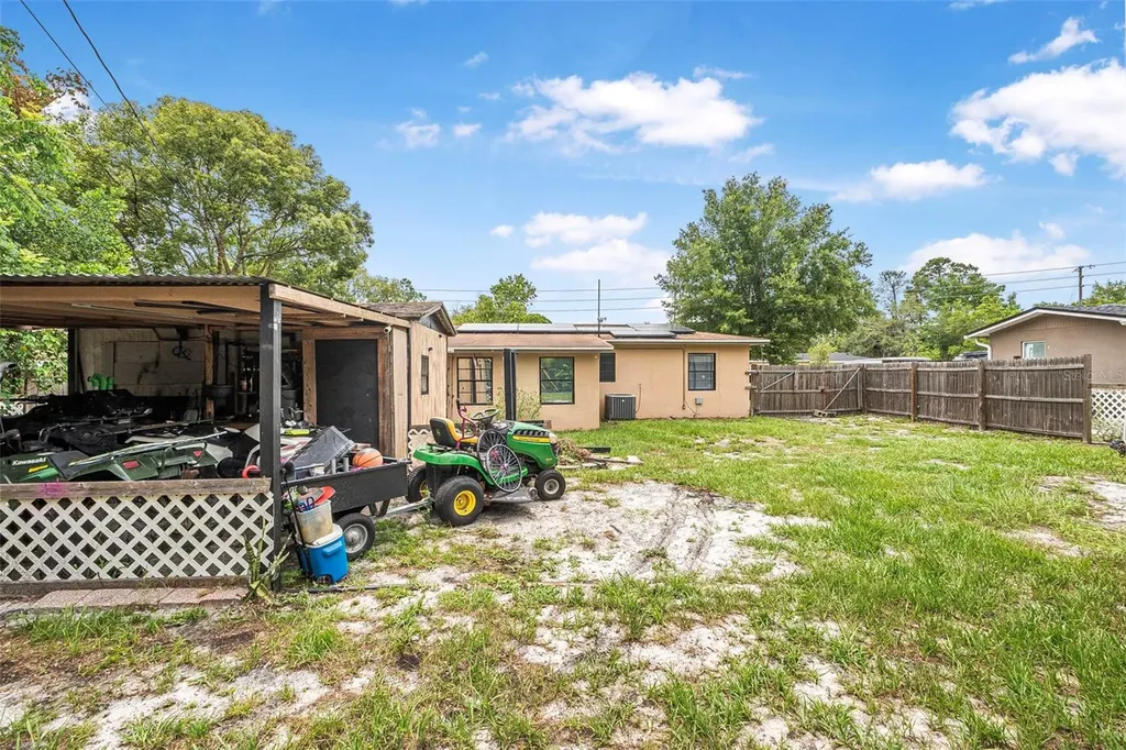 1333 E Lombardy Drive Deltona FL 32725