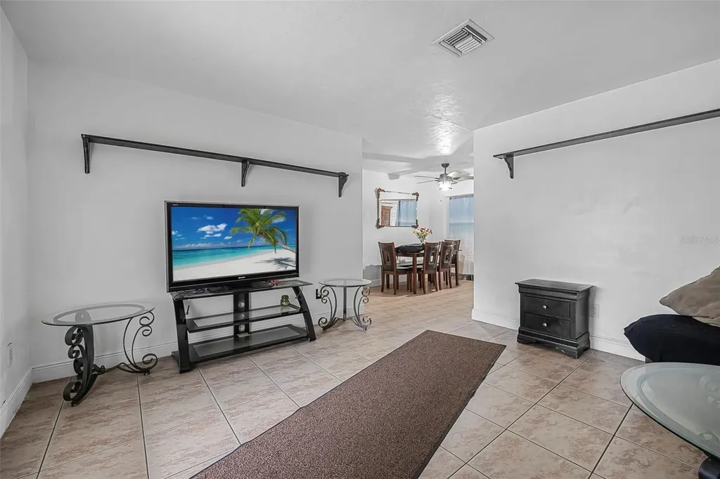 1333 E Lombardy Drive Deltona FL 32725