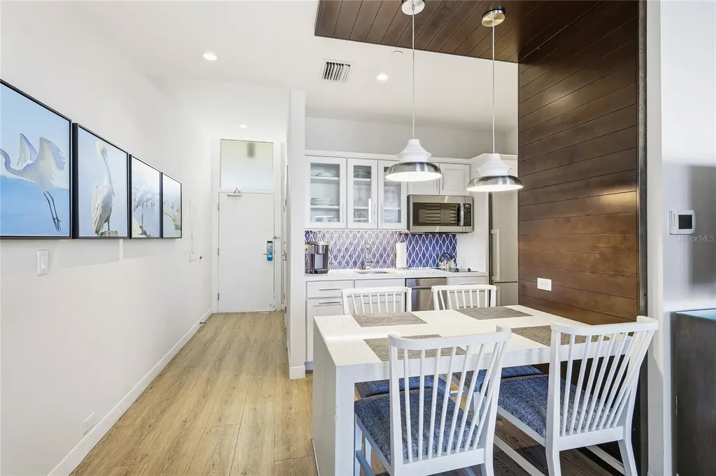225 Sands Point Road Longboat Key FL 34228