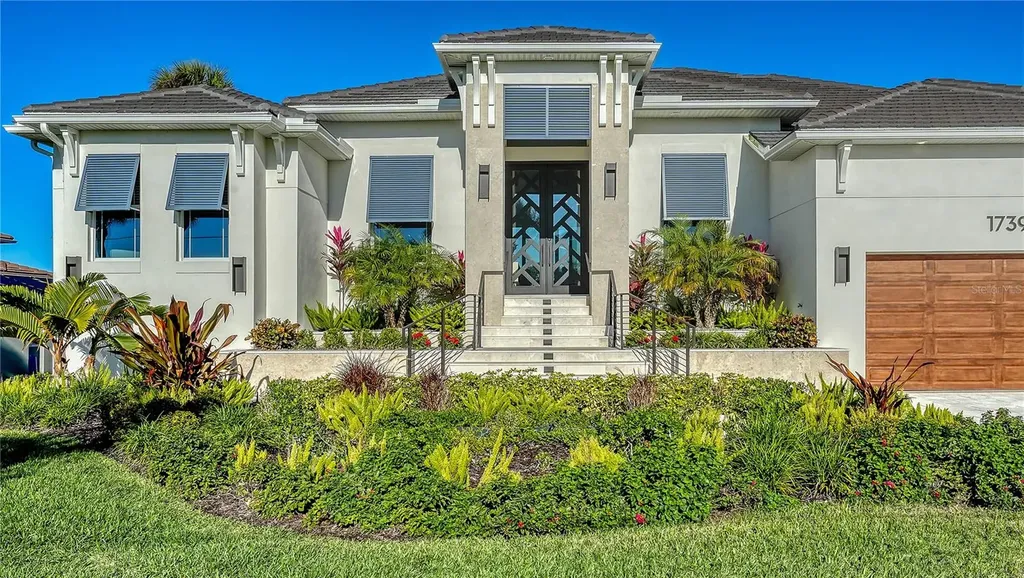 1739 Little Pointe Circle Sarasota FL 34231